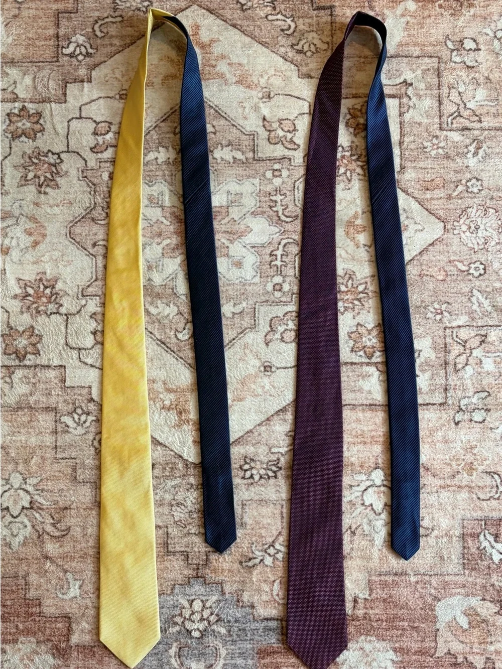 NWOT Set of 2  Roundtree & Yorke Narrow Silk Ties - Men's Classic Formal